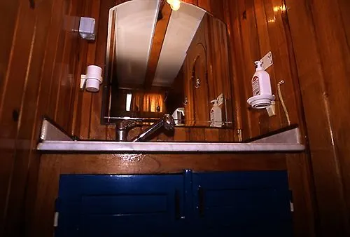 Boat And Breakfast Hotel Palermo