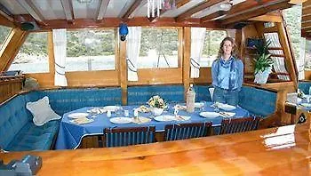 فندق باليرموفي  Boat And Breakfast باليرمو