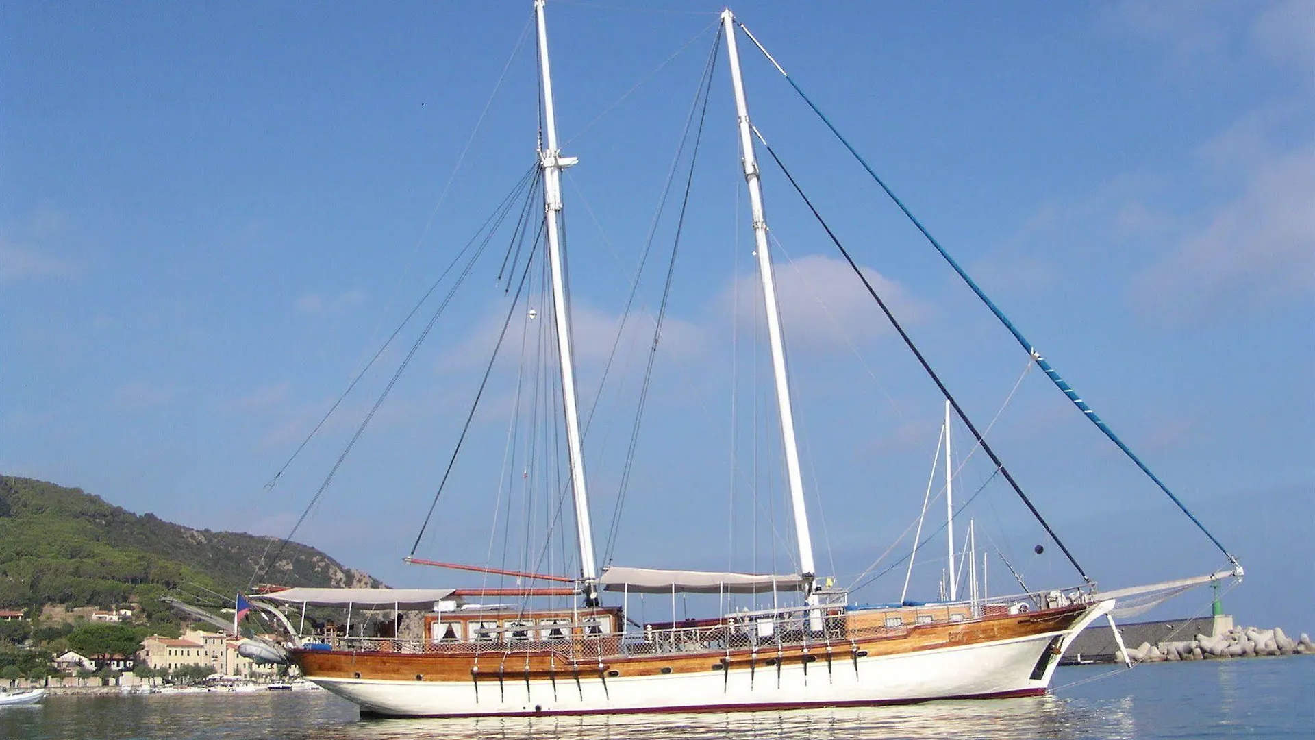 بوتيل فندق باليرموفي  Boat And Breakfast إيطاليا